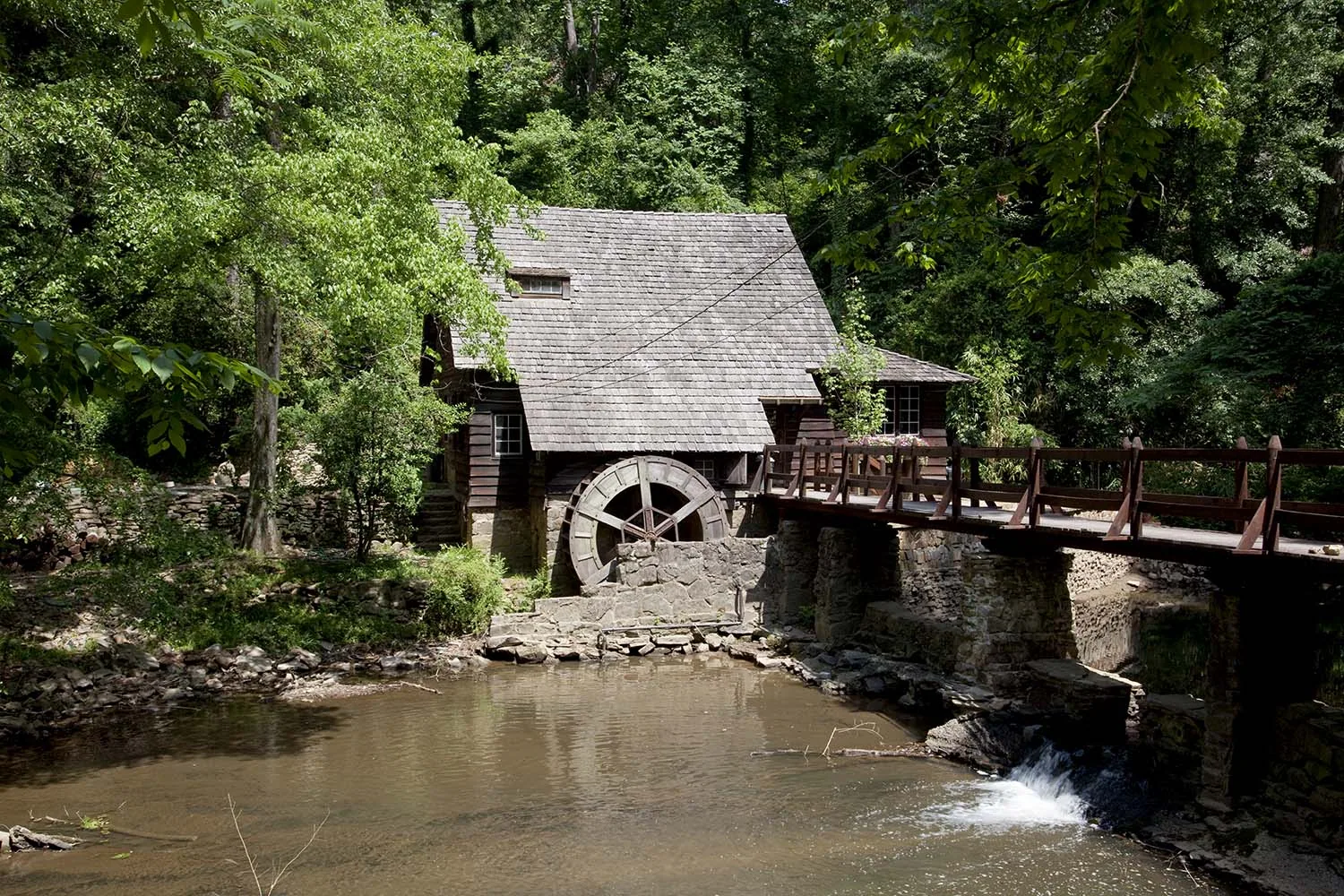 Commercial Roofing in Mountain Brook, AL